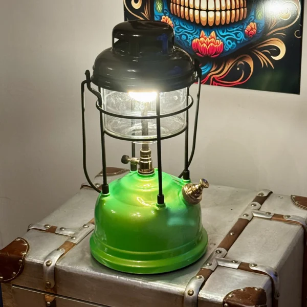 Tilley X246 Guardsman Lamp in Candy Apple Green - Image 2